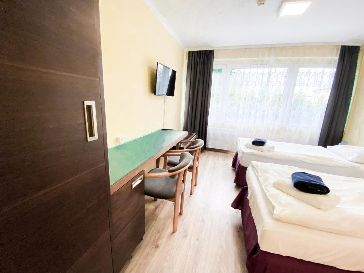 Arkadia Hotel Kielce Kültér fotó