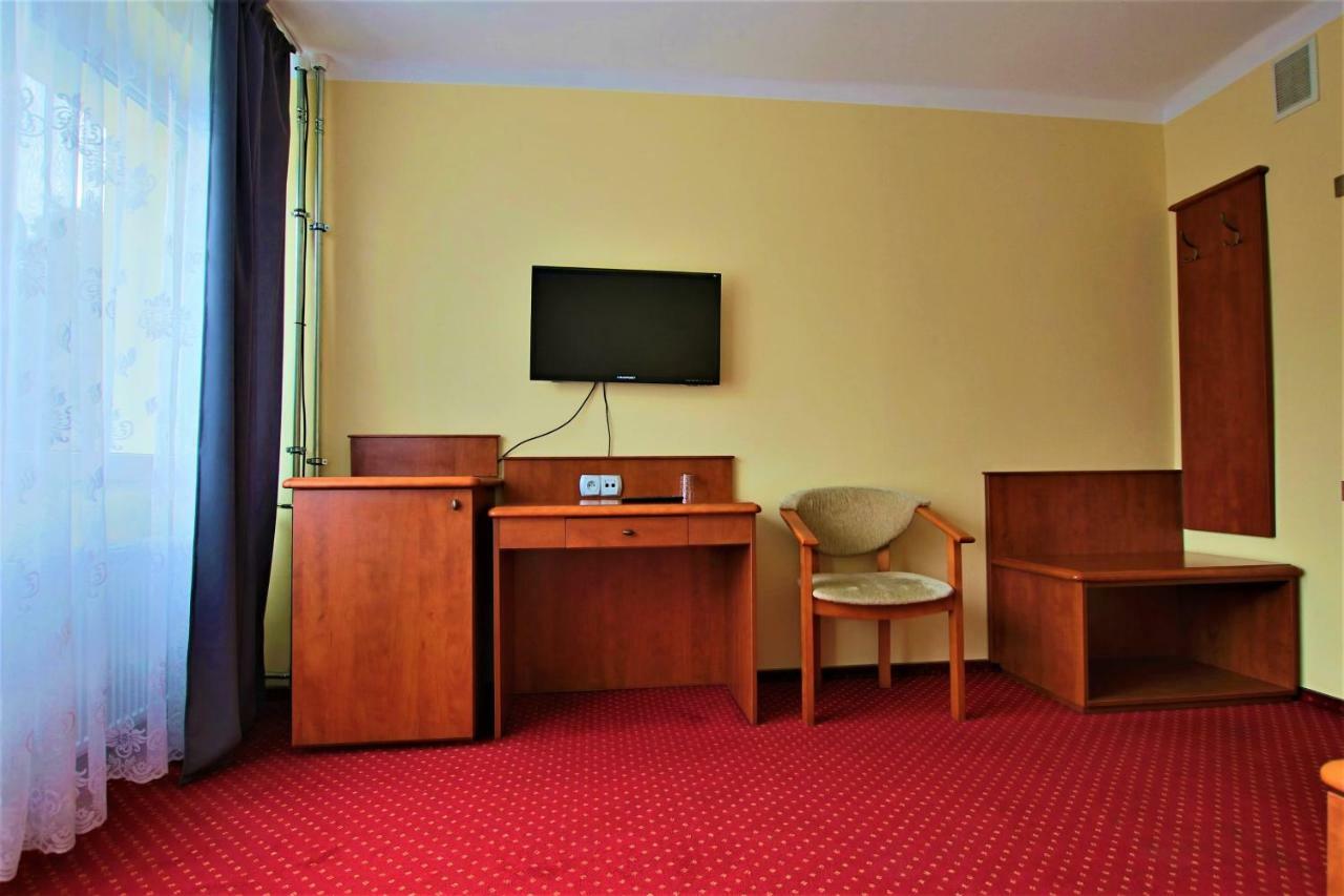 Arkadia Hotel Kielce Kültér fotó